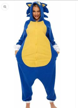 Costume