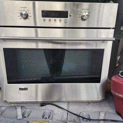 Oven