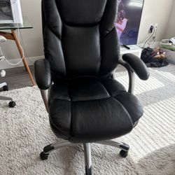 Executive Office Desk Chair