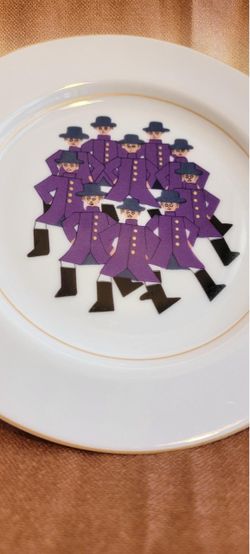Decorative Porcelain Plate with Dancing Figures