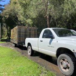 PALLETS