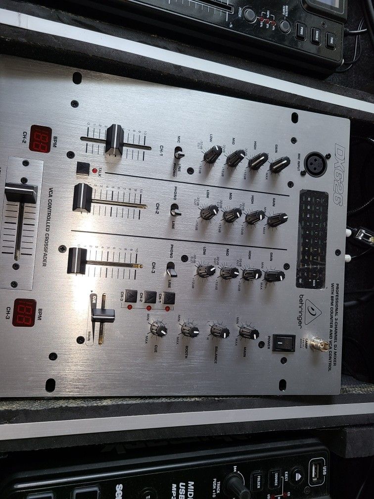 Berigihger Mixer With Light