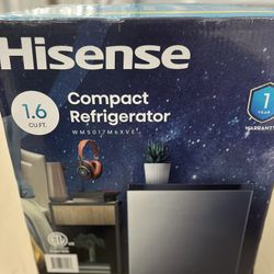 Hisense Compact Refrigerator 1.6 Cu. Ft.