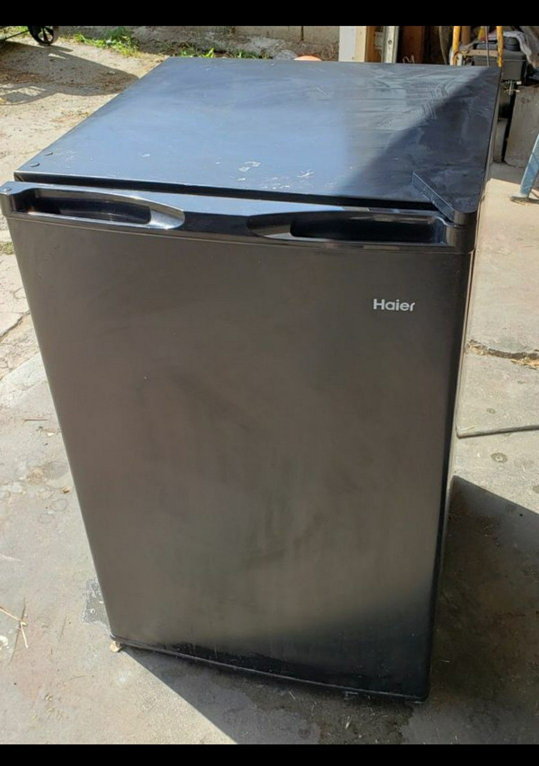 Haier Mini Refrigerator