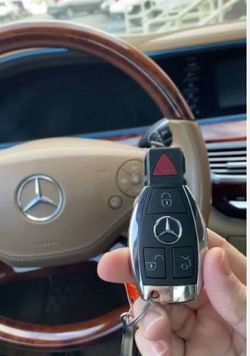 Mercedes Benz key fob Mercedes key