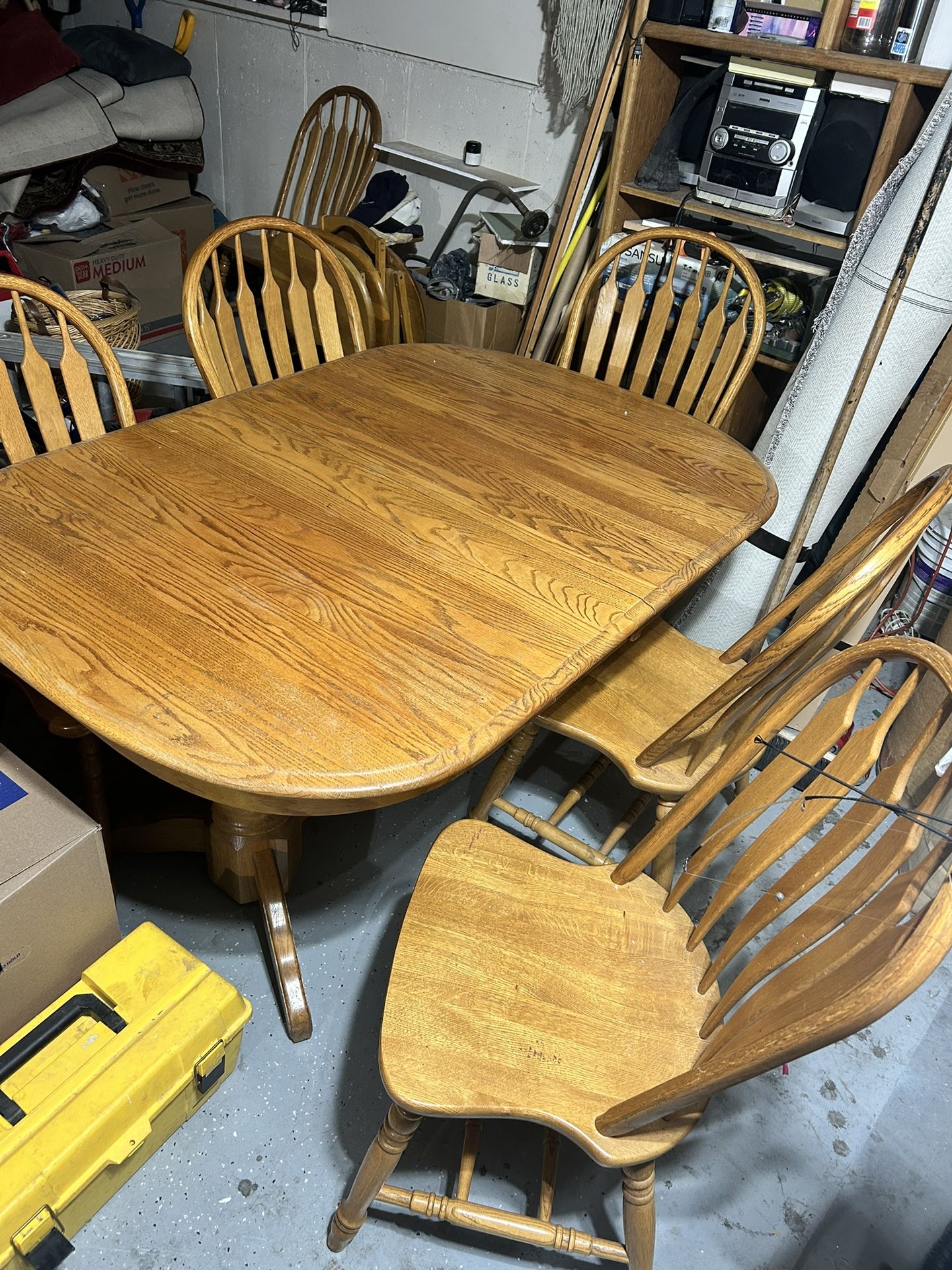 Oak Table 6 Chairs With Leaf