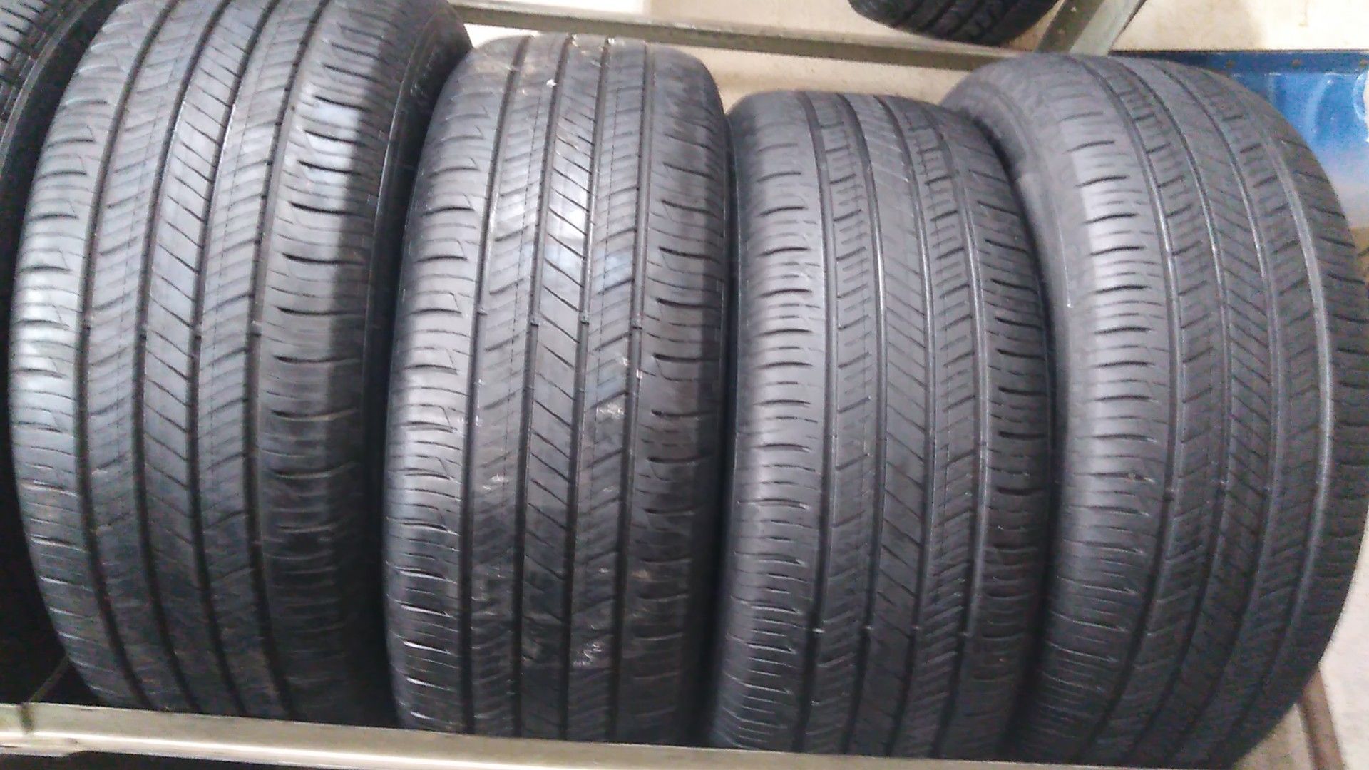 Four good tires for sale 225/60/17