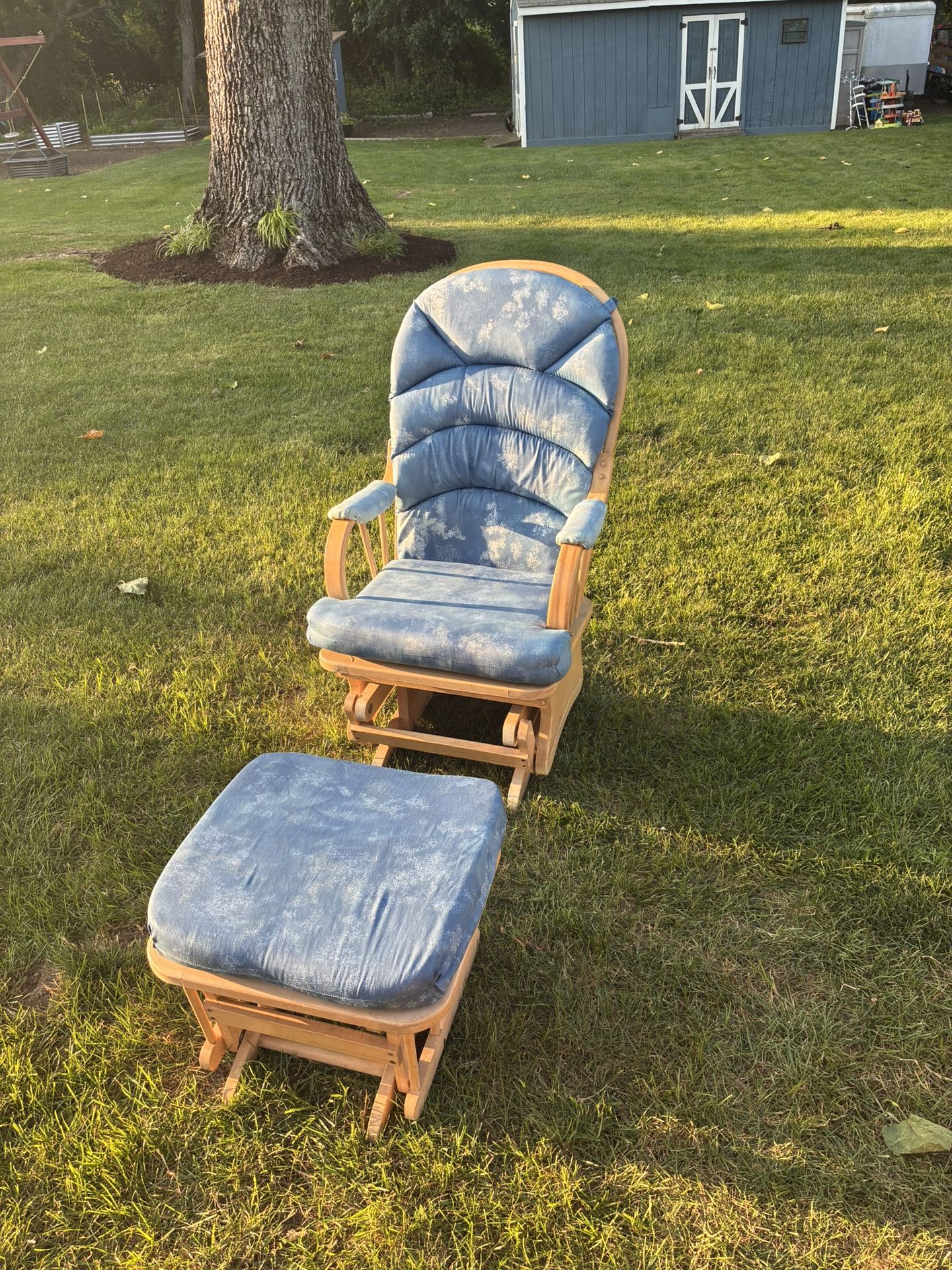 Outdoor/indoor Rocking Chair With Ottoman