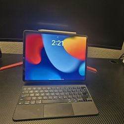 iPad Pro (12.9-inch) (5th generation)