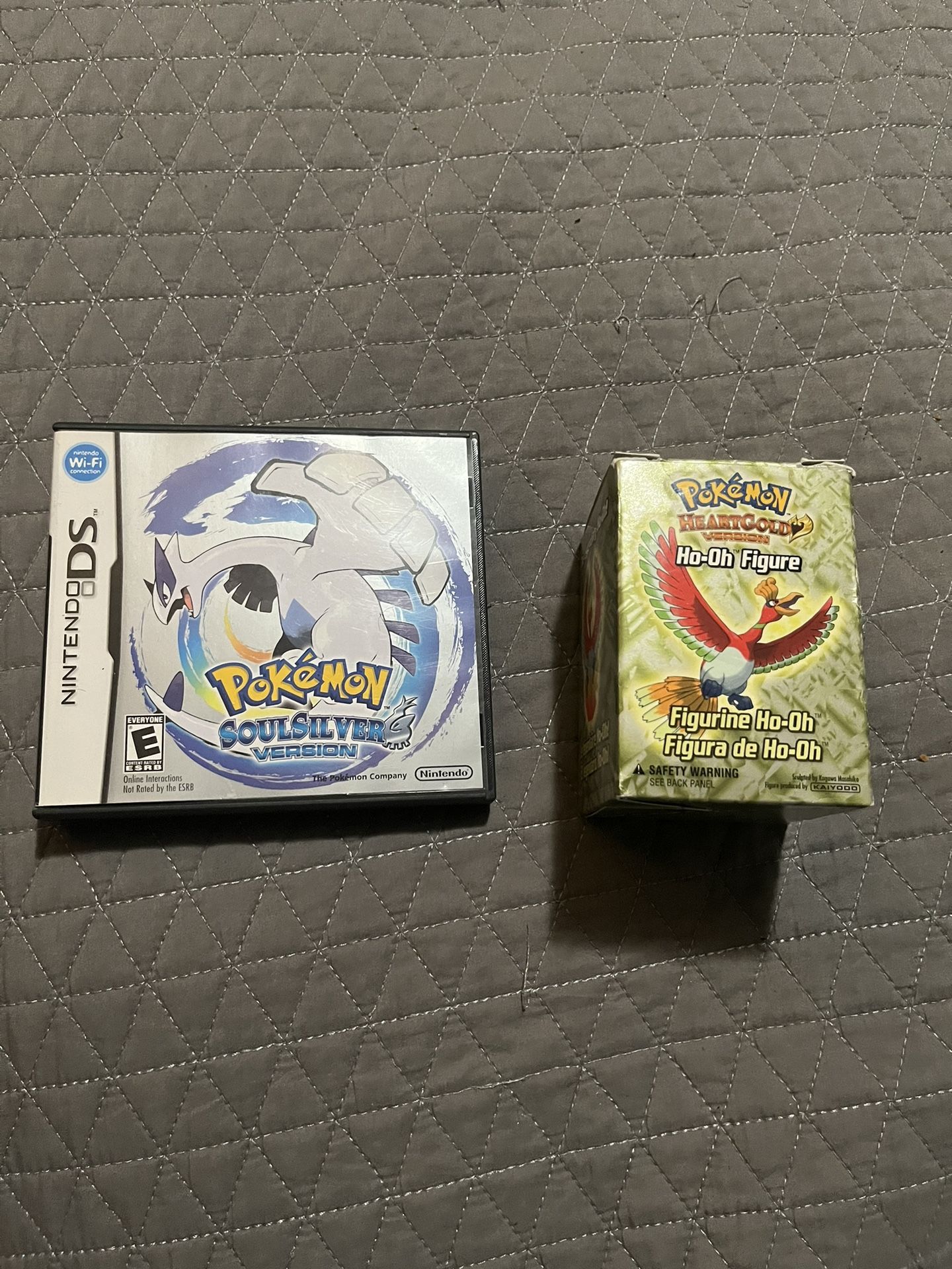 Pokémon Soulsilver CIB And Pre Order Bonus Figure