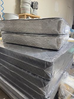 Brand new mattresses stop by check them out Nuevos colchones