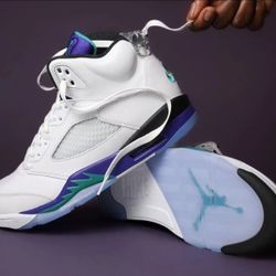 🍇Brand New Air Jordan 5 Retro 2025 GRAPE Men's Size 10 