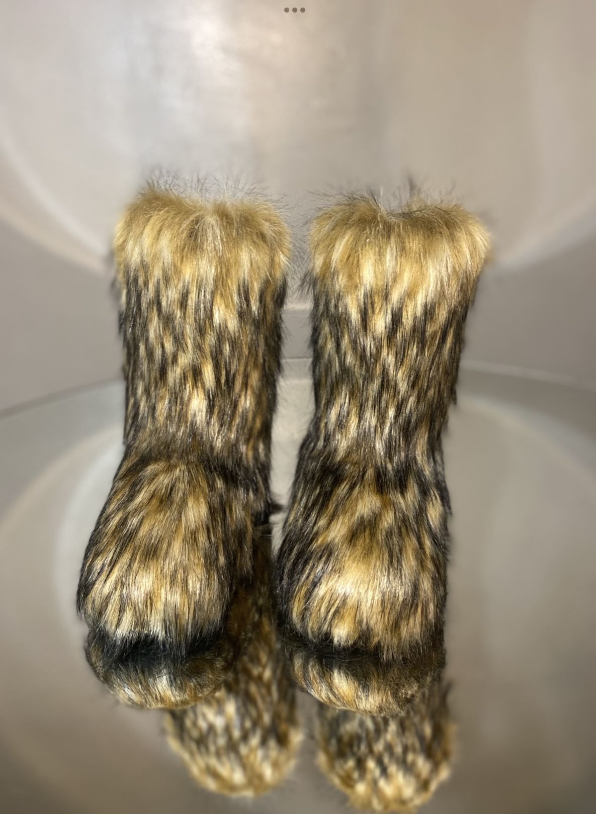 Ginger Faux Fur Boots Sizes 9,10,11