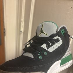 Air Jordan 3 Retro Pine Green 