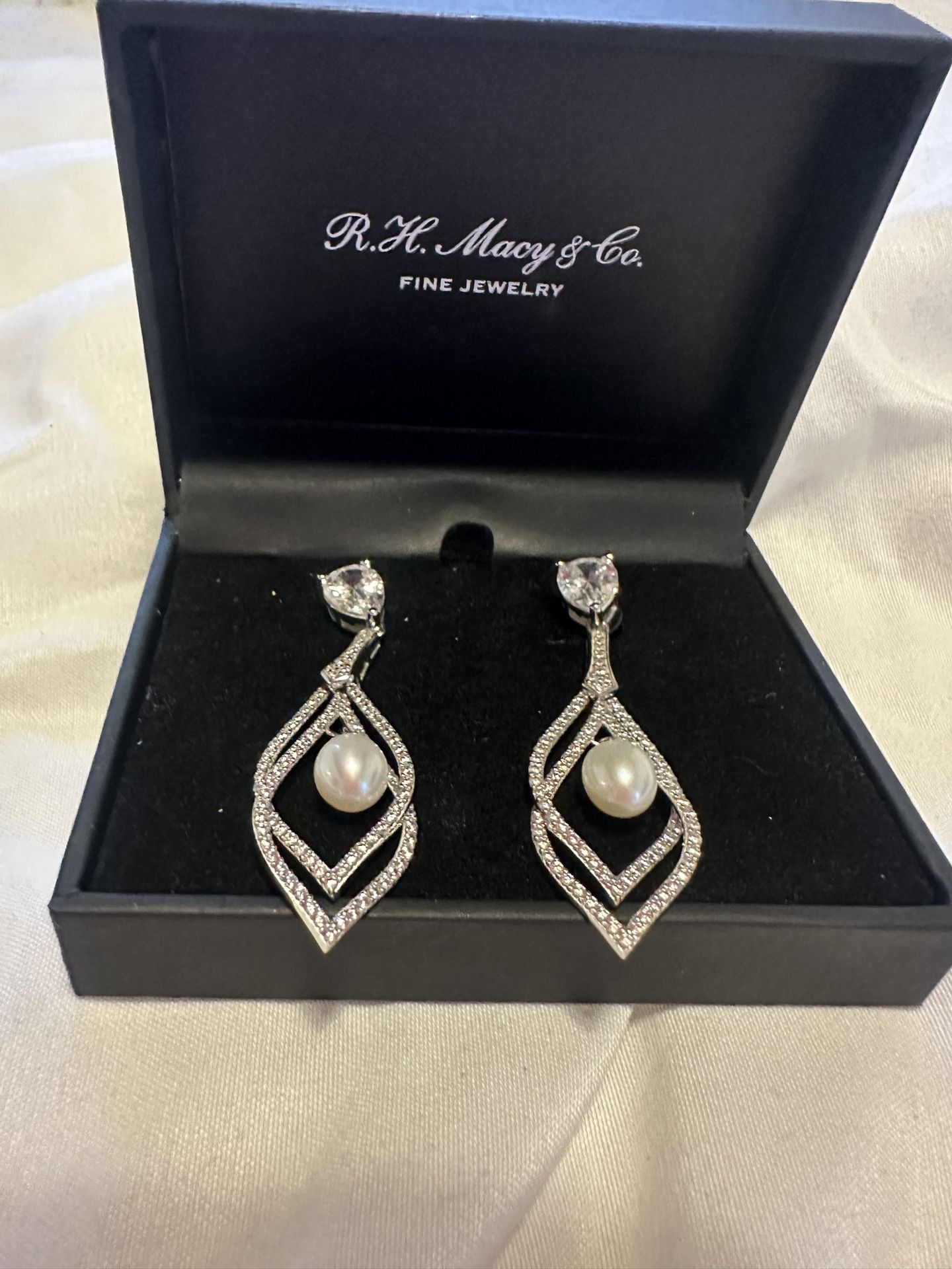 Silver Fresh Water Pearl Earrings
