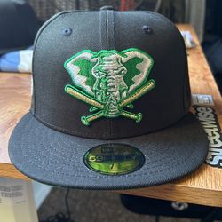 Oakland Baseball Hat 7 3/8