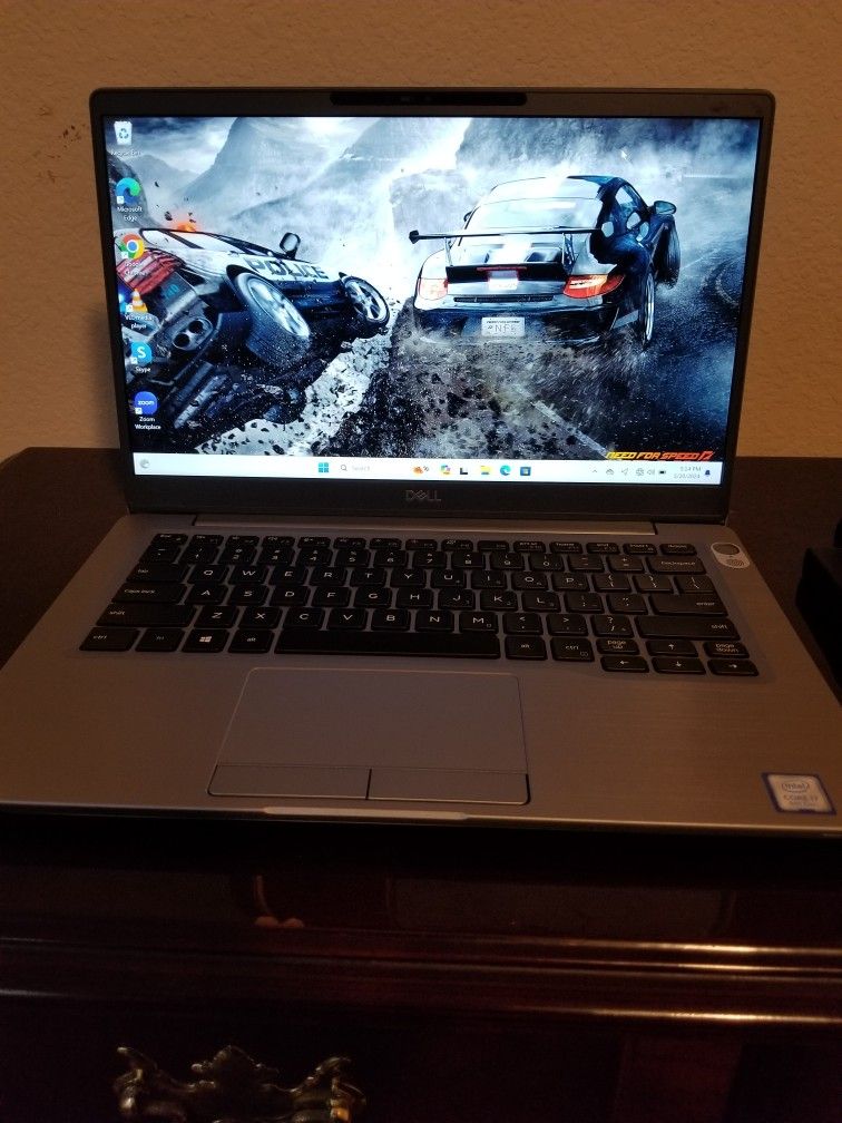 Dell i7 Laptop Computers