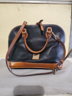 Dooney And Bourke Women’s Black Color Leather Bag