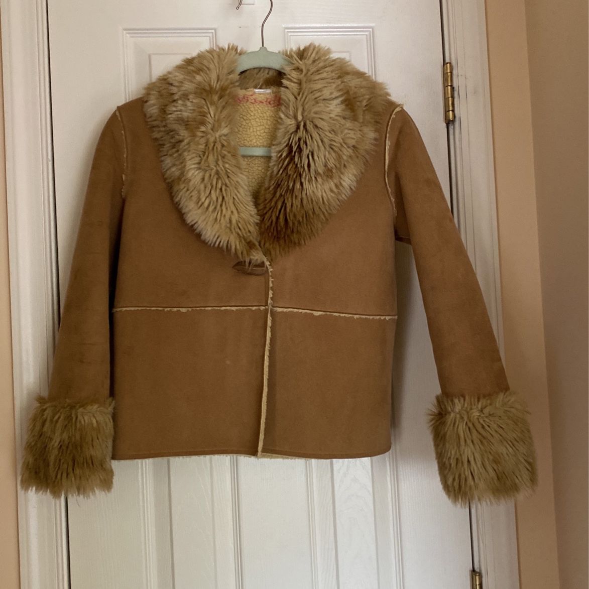 Suede Jacket With Sherpa Lining Size Girls 10-12