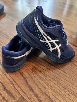 Size 3.5 Unisex Youth ASICS Gel Game 8 Sneakers for Tennis