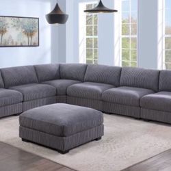 XL Sectional Sofa With Ottoman
