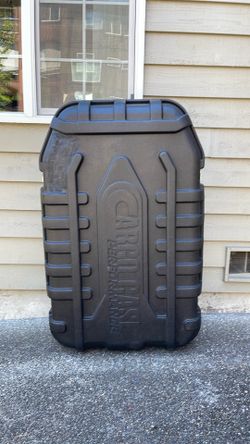 Rooftop cargo case carrier