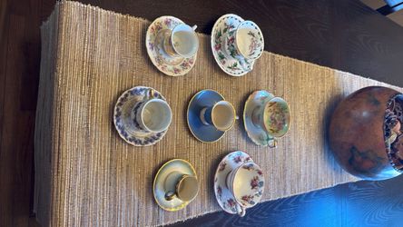 Vintage tea cups and saucers