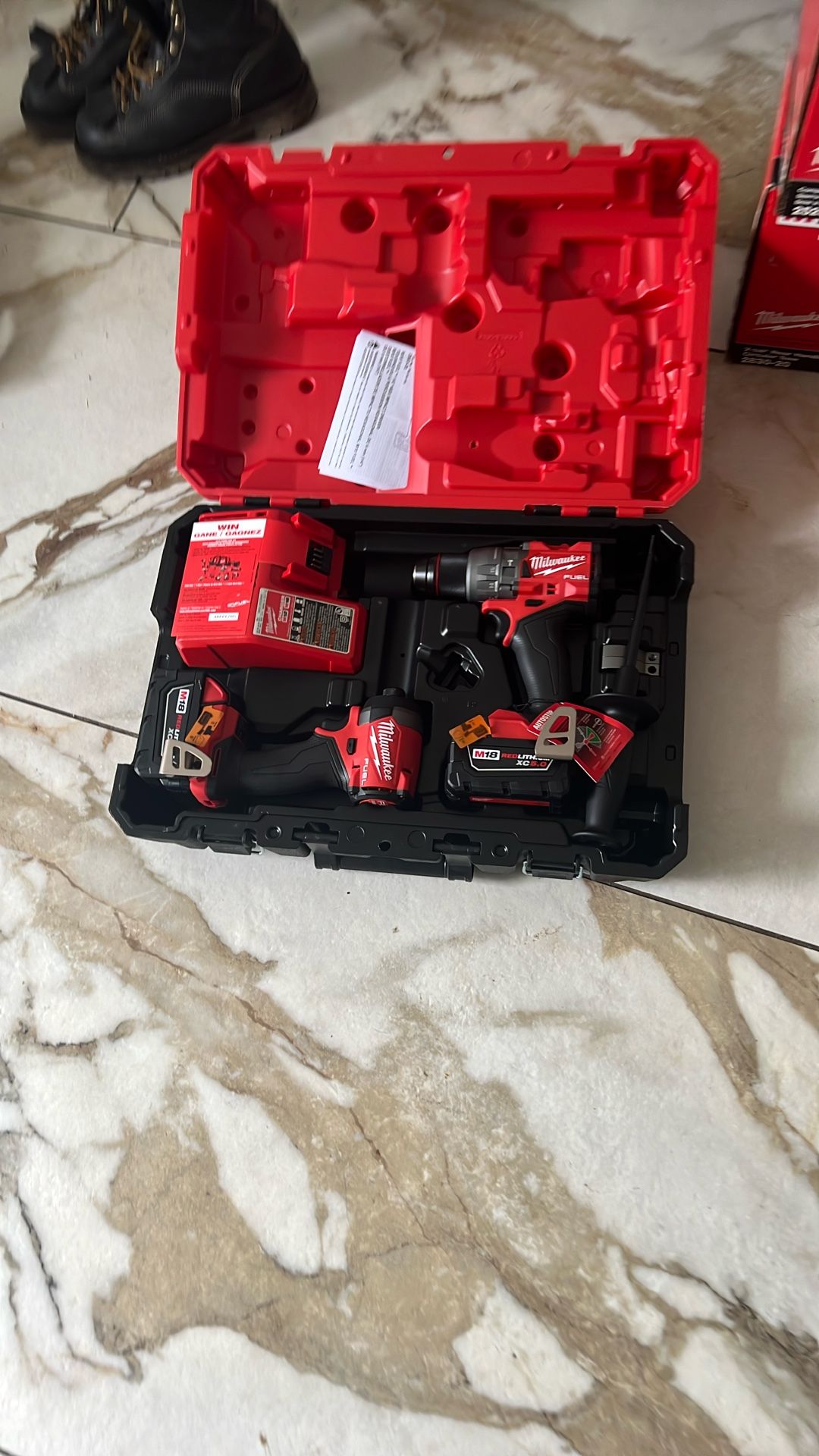 Milwaukee Drills Set New Model. 3697-22 