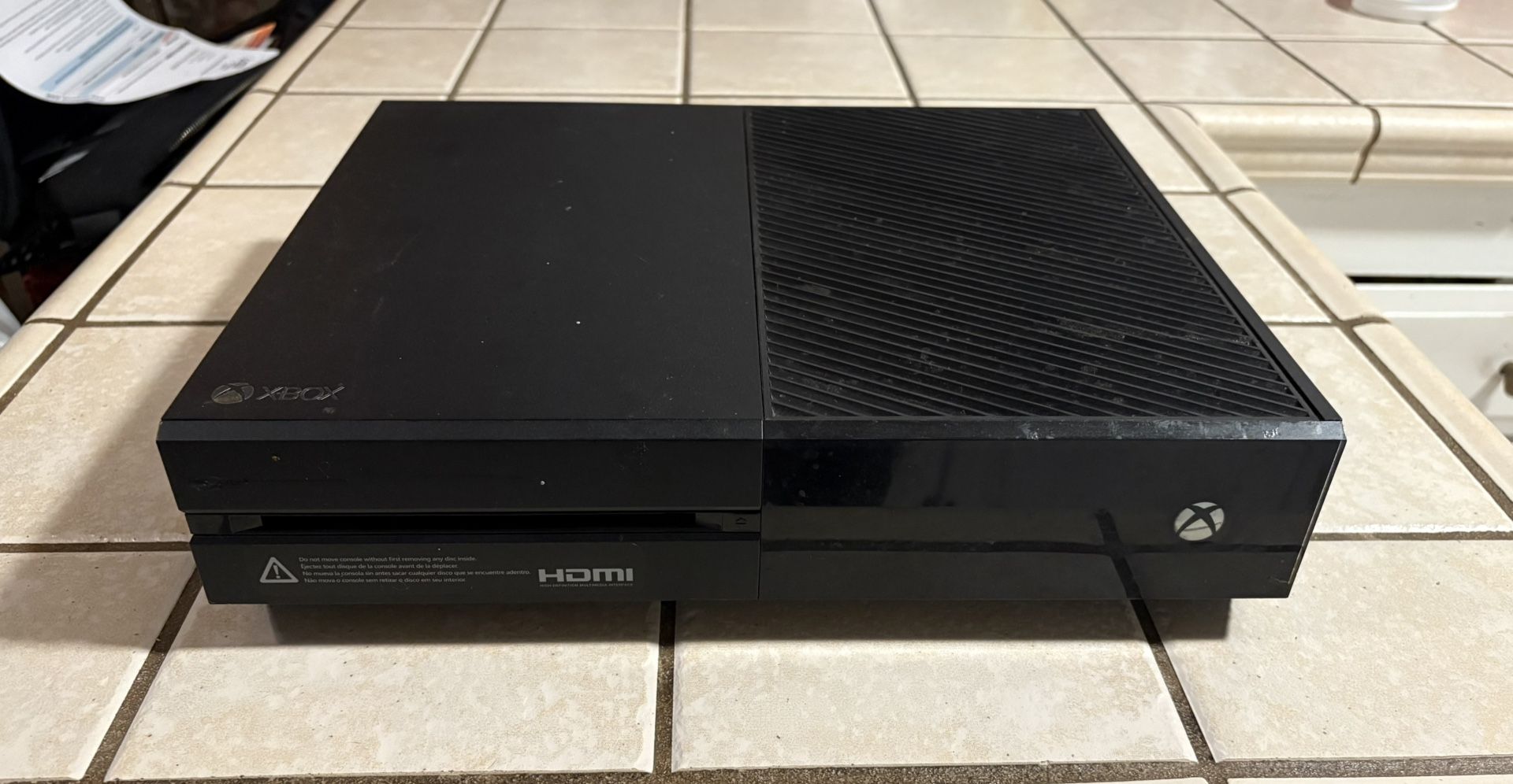 Xbox One (No Controllers) 