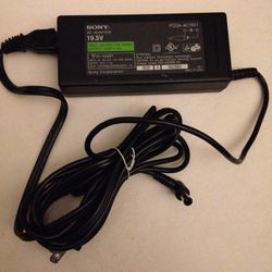 SONY PCGA-AC19V1 AC ADAPTER POWER SUPPLY 19.5V 3A