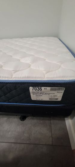Full Size Bed, Box and Stand