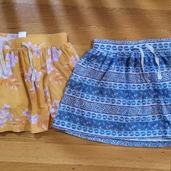 Girls Size 7 Carter Skorts.