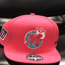 Vintage Dallas Mavericks Rare Neon pink Hat