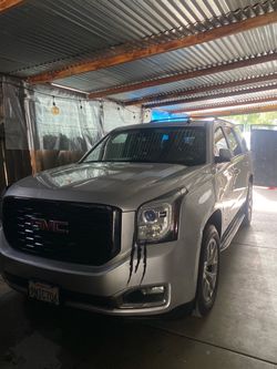 2015 GMC Yukon