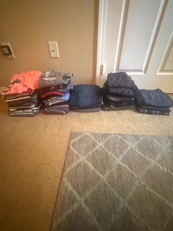 $40 boys clothes size 10/12-12/14**60 items