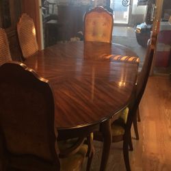 Vintage Dining Oak Table With 6 Chairs And Cabinet 