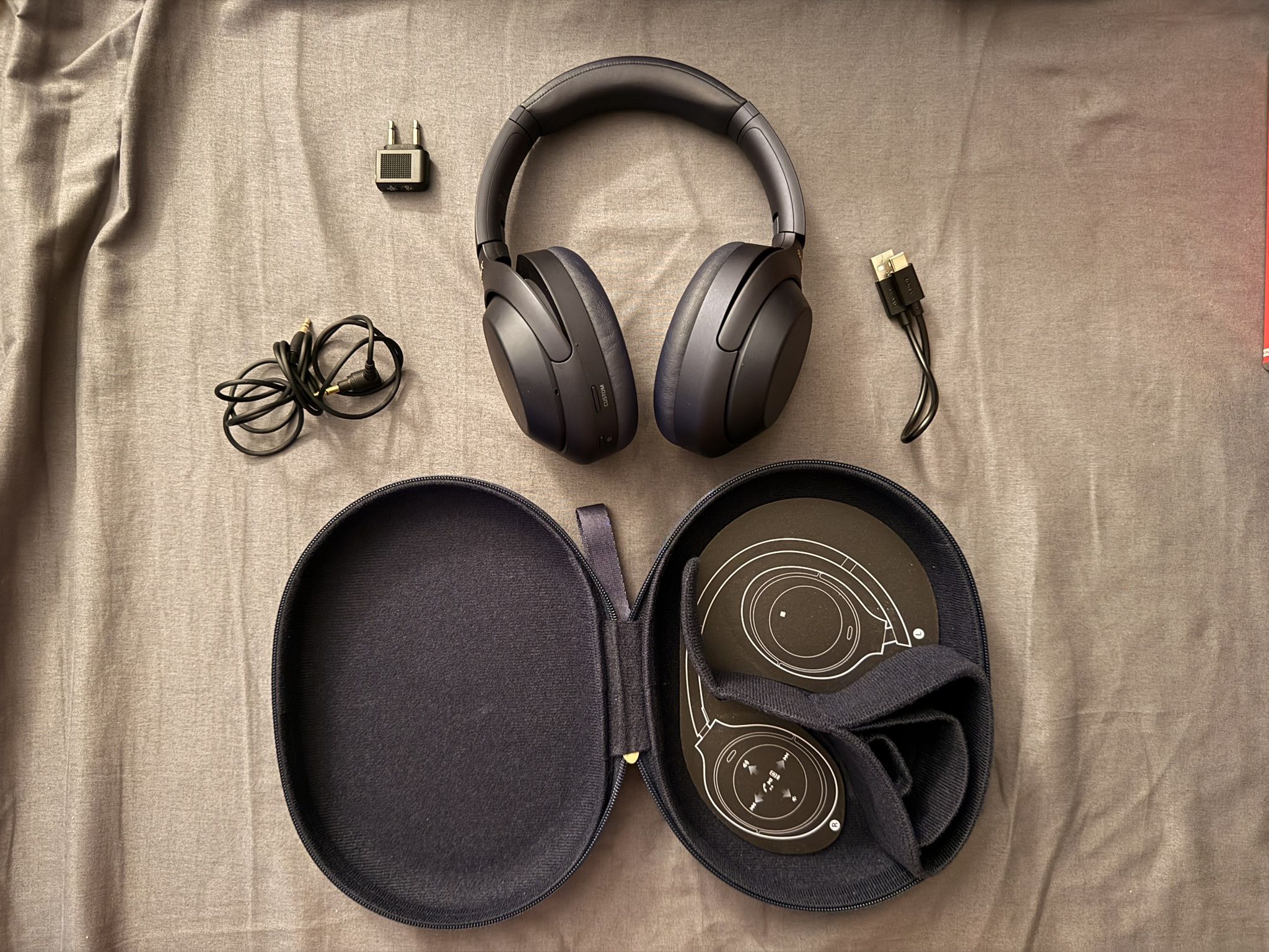 Sony WH-1000XM4 Wireless Noise-Cancelling Headphones - Midnight Blue