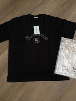 Burberry tee