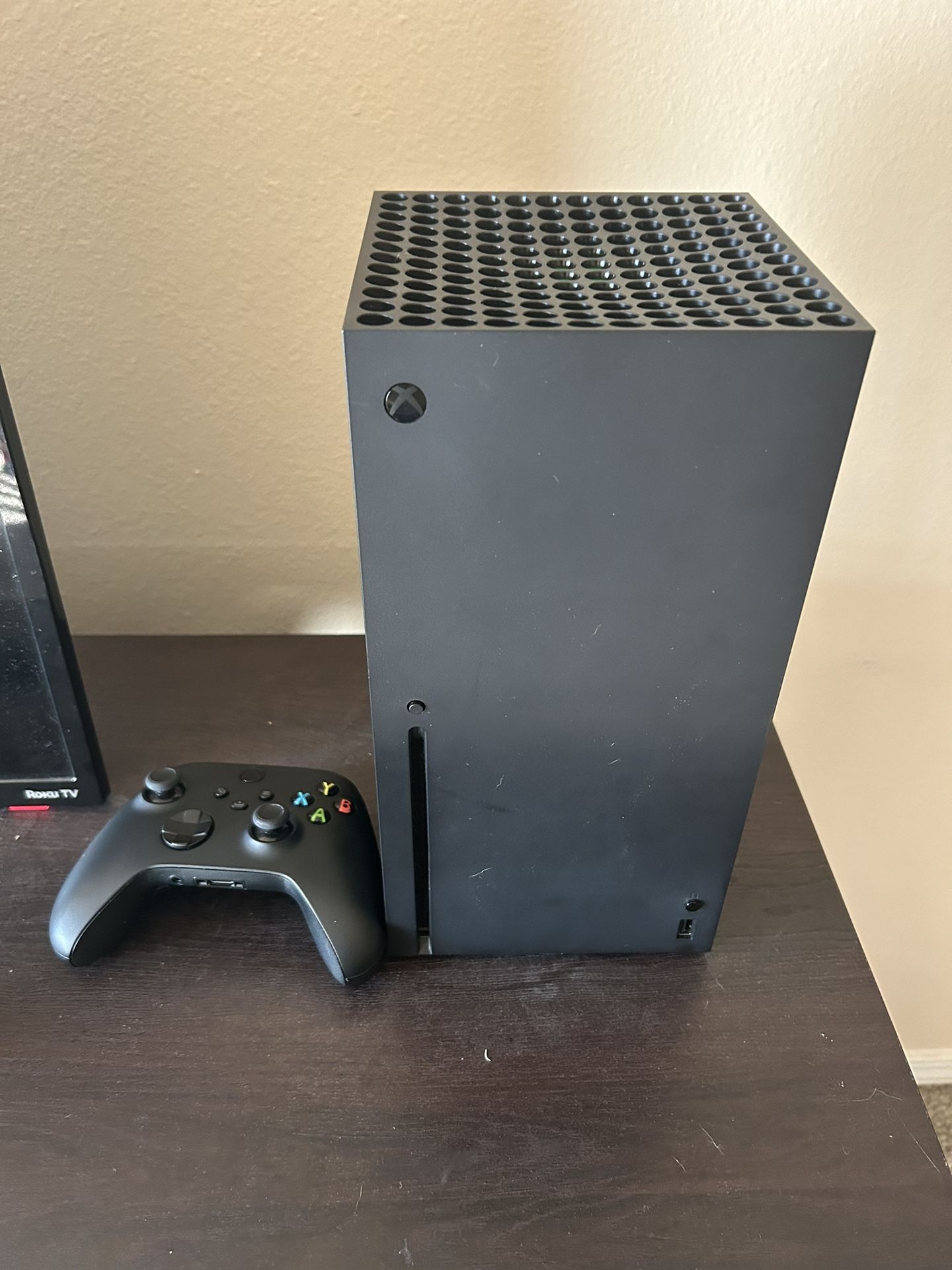 Slightly Used Xbox Series X console And Controller