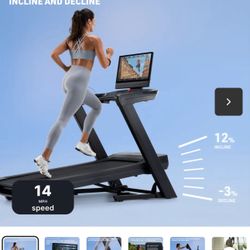 Nordic Track Commercial 2450 Treadmill