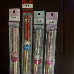 4 pairs of Sanrio character chopsticks- bamboo and wooden chopsticks from Japan