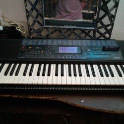 Yamaha Keyboard 