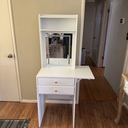 Makeup Vanity 