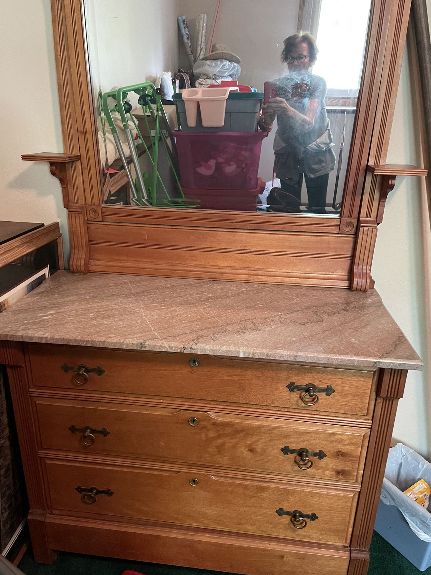 dresser with nightstand 