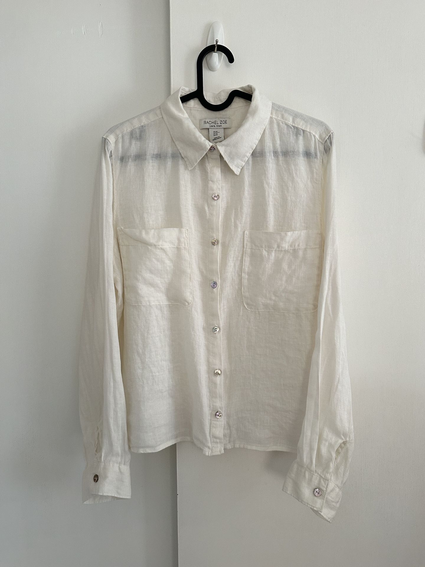 Rachel Zoe White 100% Linen button-down Shirt Sz M  Length 23” Armpit to armpit 21”*2