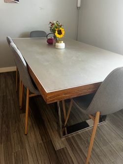 **FIRE SALE** Whole living room for sale! Make me an offer!?
