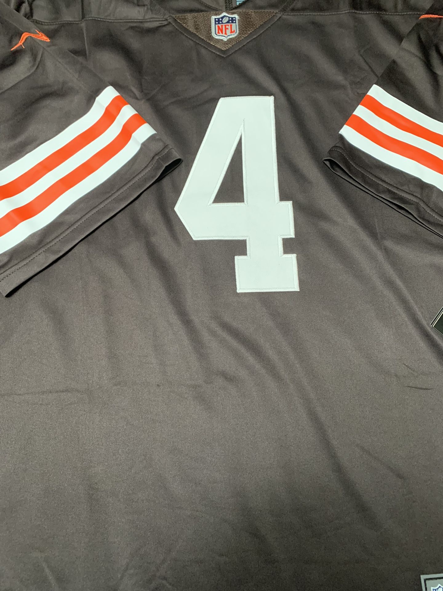 New Stitched Cleveland Browns Deshaun Watson Jersey Size 3XL for Sale in  Cleveland, OH - OfferUp