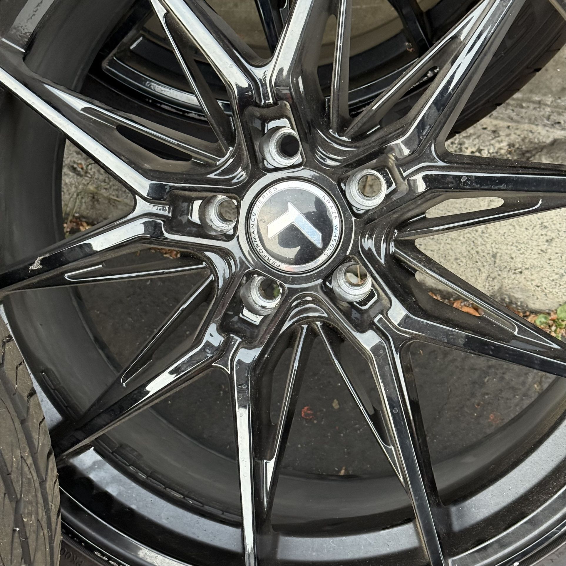 rims SRT / 225/50R18 or 225/r17 rim lug pattern 114.3mm or 5-4.5in