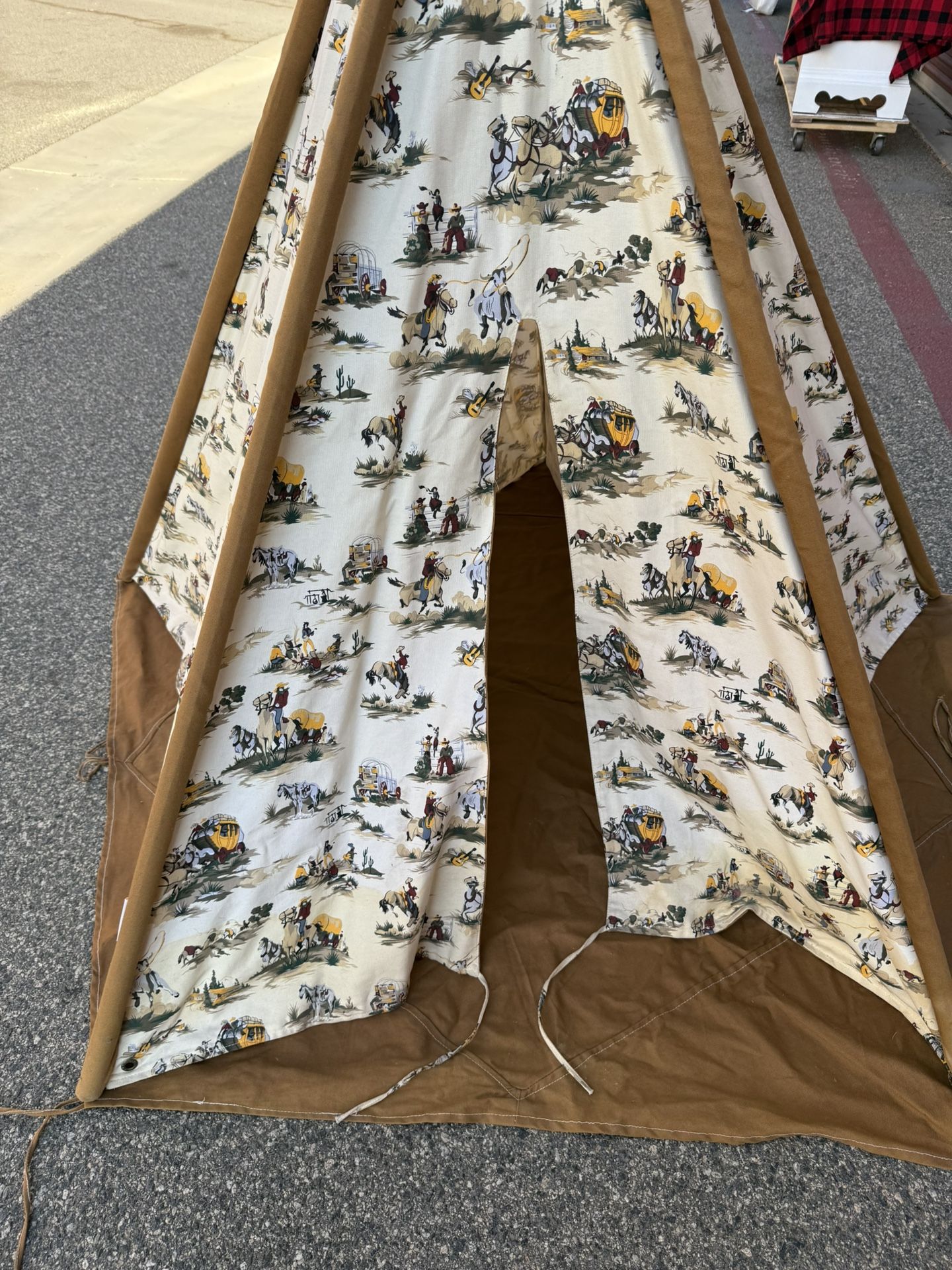 Indian Teepee Kids Play