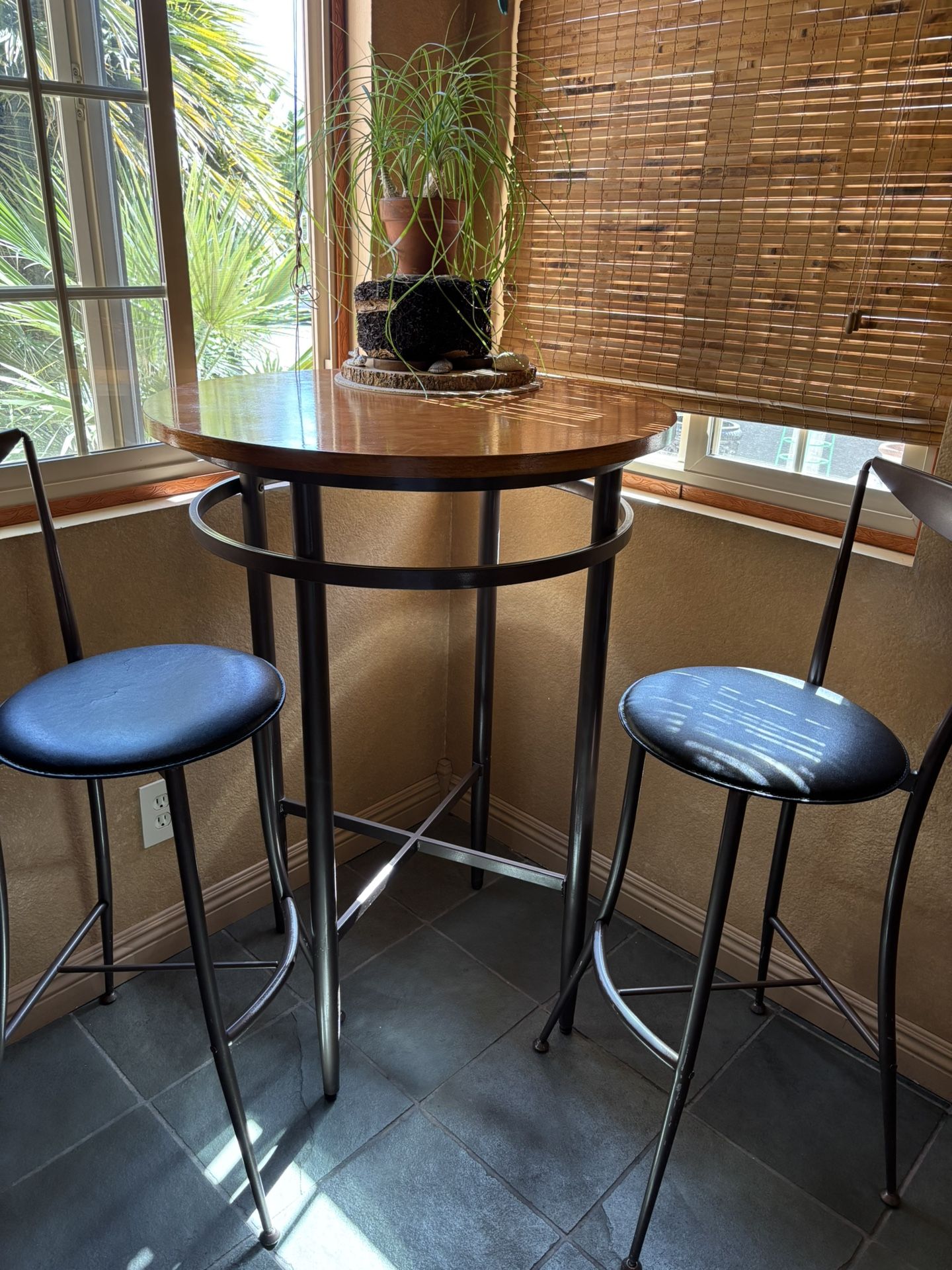 Breakfast Bar Tall Stool Table